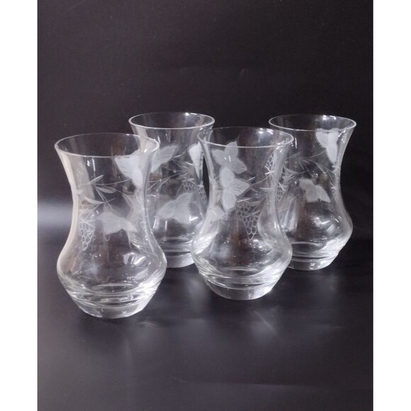 Vintage Clear Etched Glass Grape Vine Drinking Tumblers Lot Of 4 Poland Rare - Picture 1 of 9